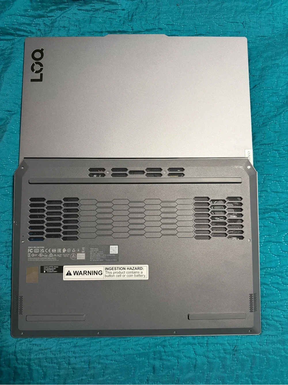 Lenovo Silver and Black 15.6